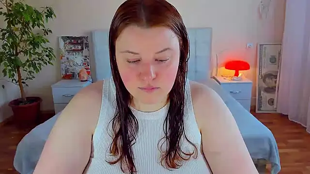 PolinaSalvatore online show from May 5, 2:20 pm