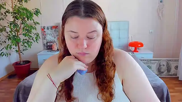 PolinaSalvatore online show from July 28, 12:59 pm
