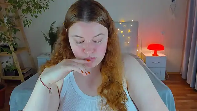 PolinaSalvatore online show from October 28, 11:27 am