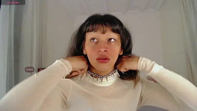 Summer XO online show from November 23, 11:06 pm