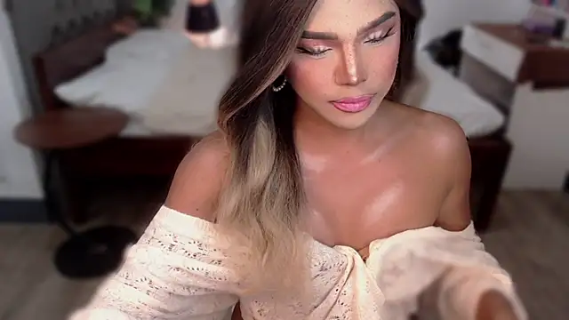 liaa lurrecams online show from June 12, 12:46 pm