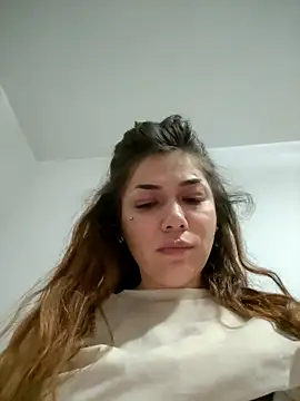 Snapshot of Ella_sweety chatting on October 19, 8:22 pm Ella sweety online show from October 19, 8:22 pm
