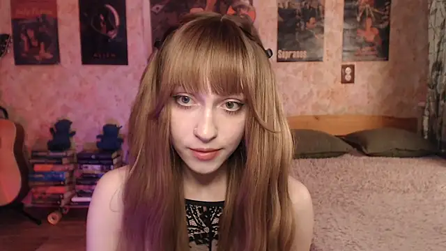 Friendly Ellie online show from May 1, 12:25 am