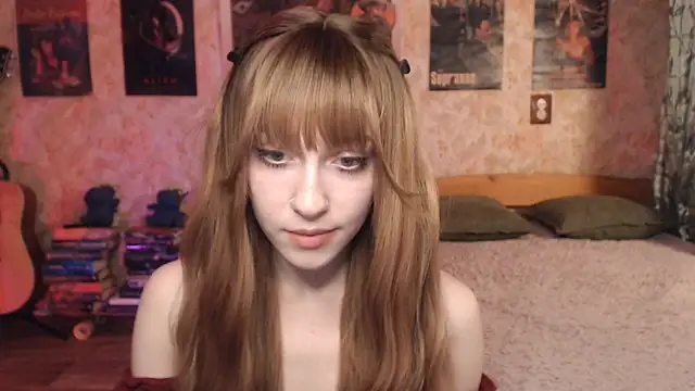 Friendly Ellie online show from February 24, 11:25 pm