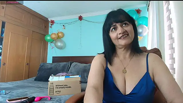 ISABEEL SOFIA01 online show from June 10, 4:38 pm