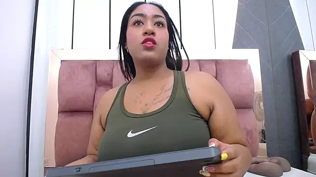 arianna pearl online show from June 20, 1:25 pm