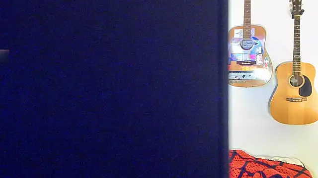 DoMeDoggyNow online show from November 14, 6:30 pm