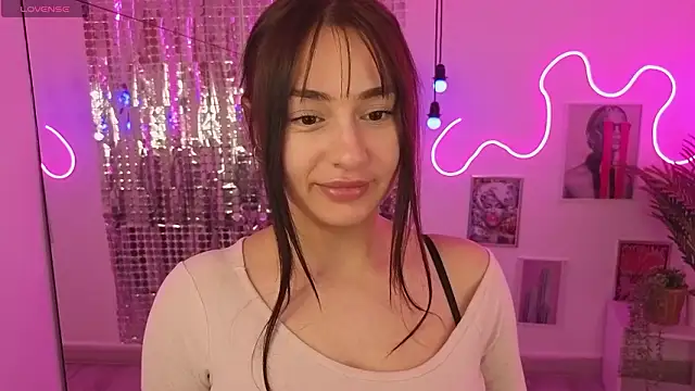 MilanaSugar online show from March 7, 2:24 pm