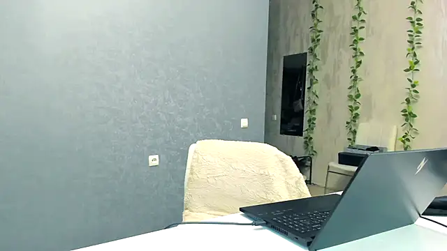 Lilith  Sex online show from June 20, 6:11 pm