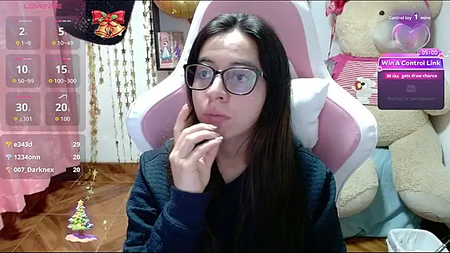 Maggie Fox3 online show from January 10, 2:05 am