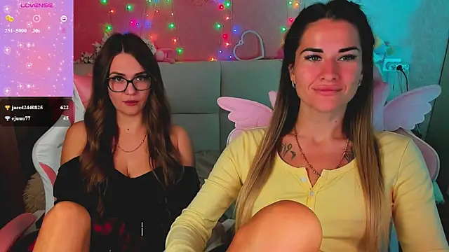 ivannatompsonnn online show from July 6, 4:40 am