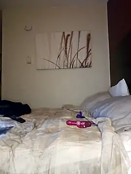 oliviaprettypussy online show from October 27, 3:07 pm