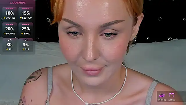 LianaFord online show from November 16, 8:20 pm