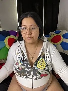 MsConejitaa online show from June 27, 4:13 pm