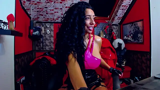 DommeBellatrix online show from May 2, 5:55 am