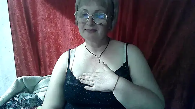 Gina Marlyn online show from March 18, 7:30 pm