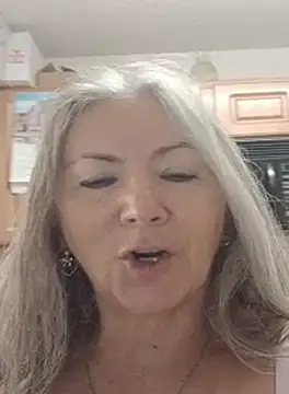 Snapshot of EvaRobinson chatting on September 19, 5:23 pm EvaRobinson online show from September 19, 5:23 pm