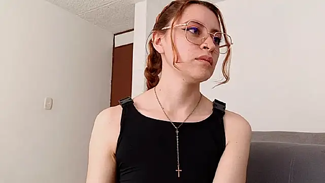 Juls winter  online show from January 31, 7:11 pm