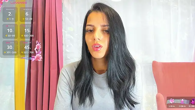 Snapshot of Sarabecker chatting on October 15, 8:17 am Sarabecker online show from October 15, 8:17 am