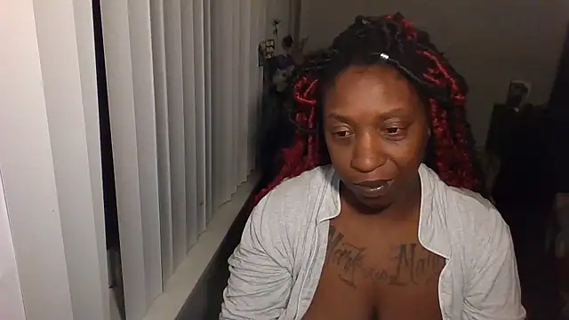 Snapshot of markquanna chatting on October 20, 6:16 am markquanna online show from October 20, 6:16 am
