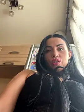 CrazzyChicks online show from February 20, 6:26 am