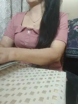 Chanchal--Navya online show from August 4, 6:47 pm