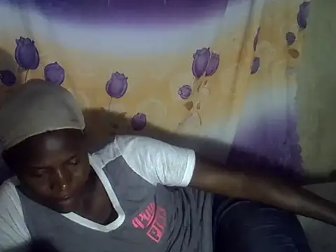 cute-shamza online show from May 2, 4:43 pm