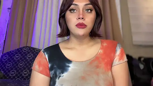 xxUrlovelytsxx online show from November 1, 1:48 pm