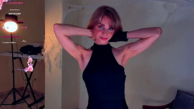 Arielle  03 online show from October 31, 1:40 am