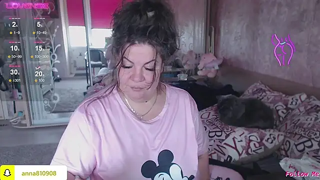 femme fatale1 online show from October 20, 8:28 am