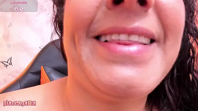 Snapshot of agathaxxx-69 chatting on October 4, 8:46 pm agathaxxx-69 online show from October 4, 8:46 pm