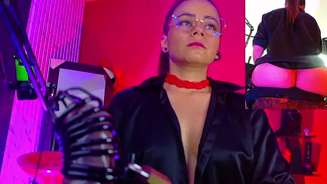 MistressSlut1 online show from November 27, 1:25 pm