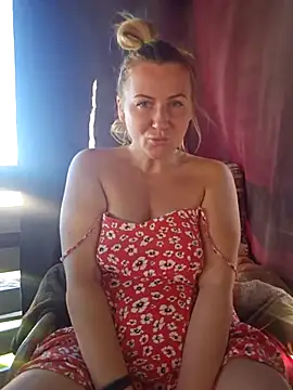 Snapshot of Marushka chatting on September 21, 7:51 am Marushka online show from September 21, 7:51 am