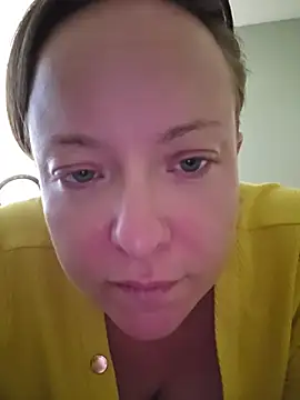 julimonroe online show from July 13, 1:39 am