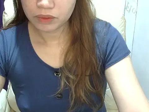    zurIII09  online show from May 1, 6:05 am
