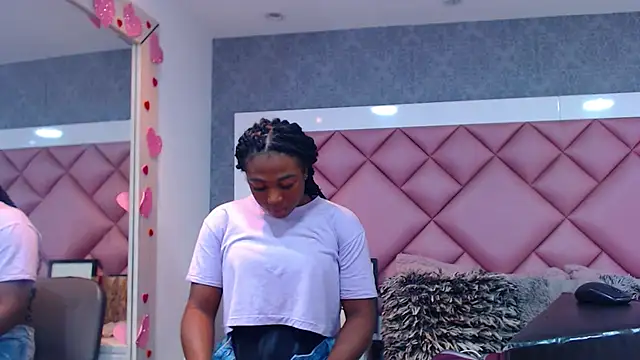 DanielaDuff online show from February 16, 7:58 pm