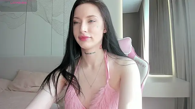 JenniferQueen11 online show from June 18, 10:42 am