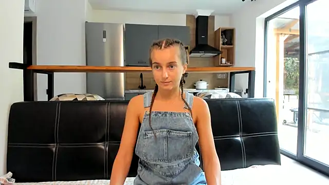 ElizSweet online show from October 24, 11:50 am