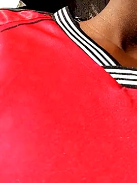 Petite li online show from March 12, 6:16 am