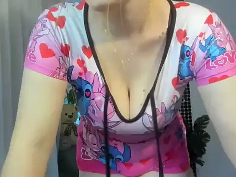 lorenitabella online show from December 4, 10:21 pm