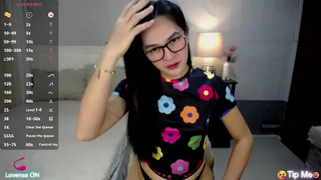 xAsianSweetHeart online show from April 28, 12:19 am