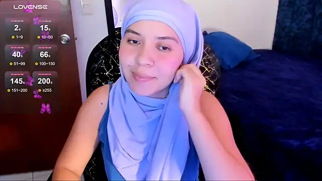 MatchedEyebrow online show from June 17, 9:38 pm