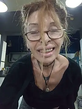 FrozenWaffle online show from June 17, 7:59 pm