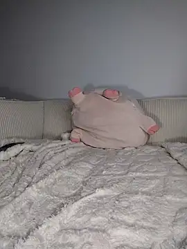 amycute  online show from June 13, 9:56 pm