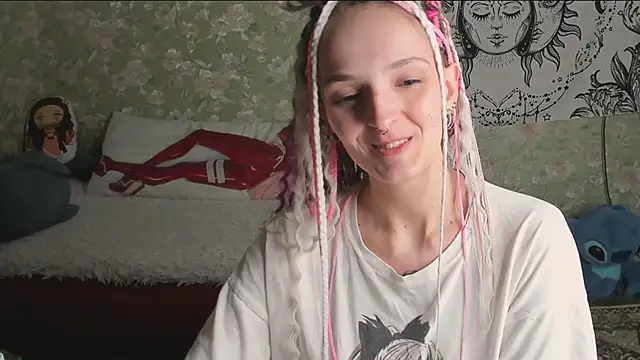 Cutie Adelia online show from June 15, 4:18 pm