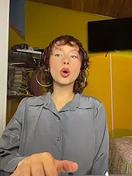 bellaa-w online show from July 29, 3:06 am