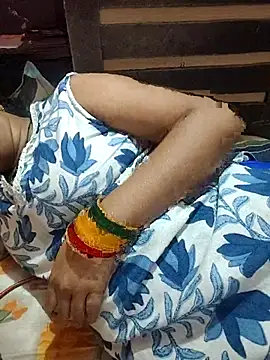 Diya 143 online show from July 22, 3:02 pm