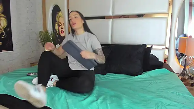 celestestars online show from September 14, 3:48 am