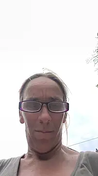Dettybitch40 online show from July 2, 1:06 pm