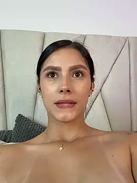 Lauraxx69 online show from May 30, 9:07 am